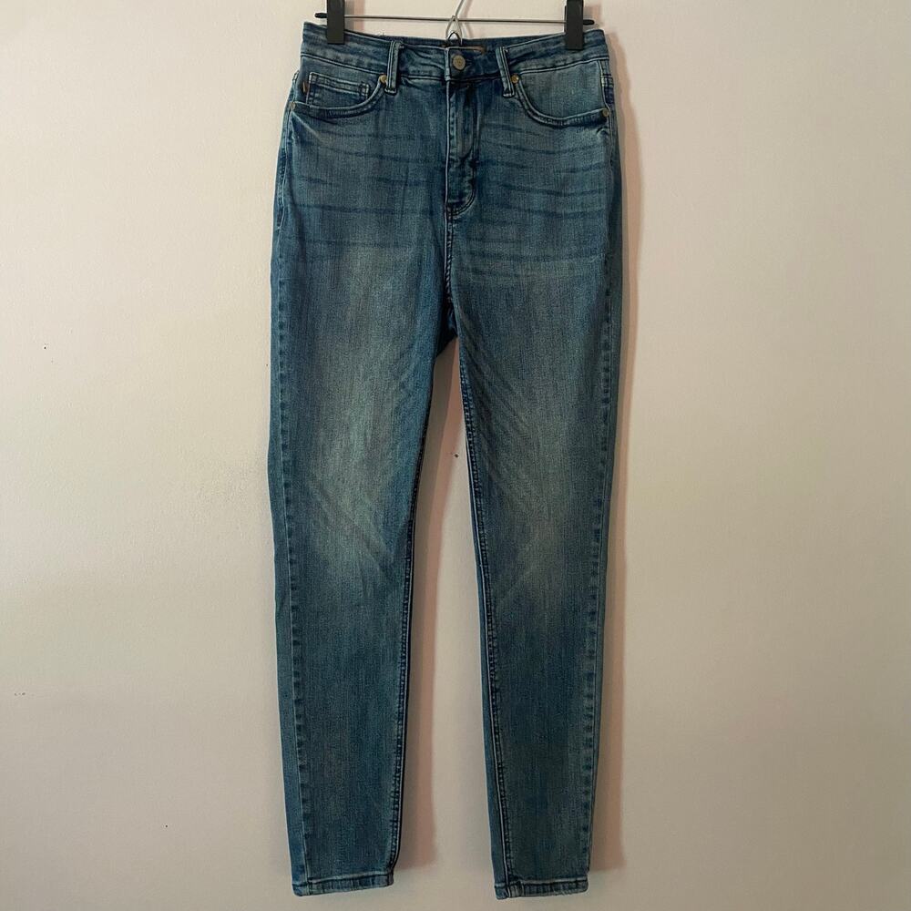 Judy Blue Skiny Fit Jeans Medium Wash High Waisted Minimalist Women size 9 / 29